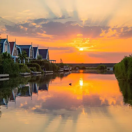 Holiday home With Sauna, Near The Markermeer